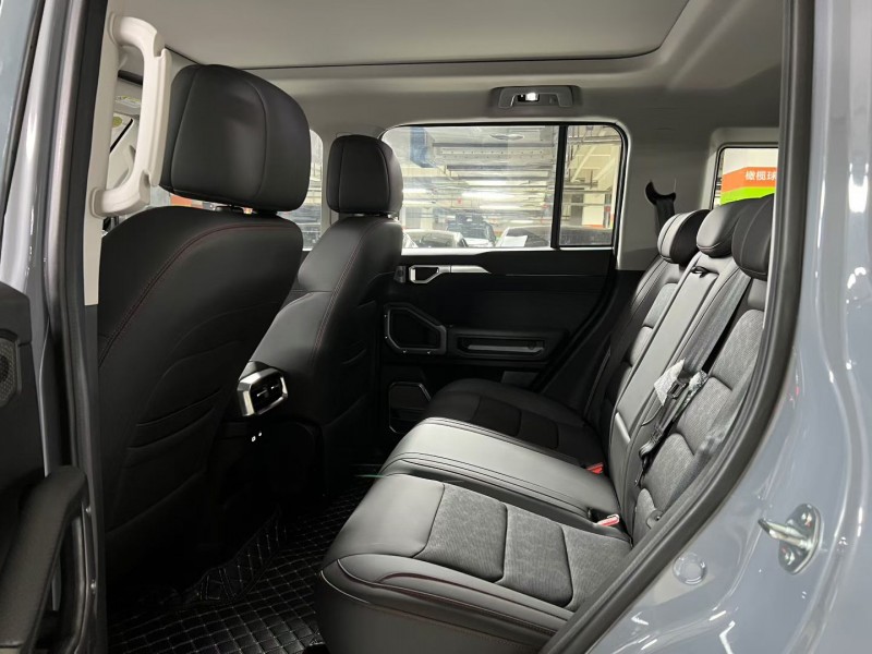 成都25年奇瑞捷途5