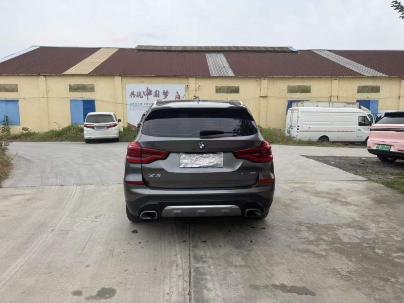 徐州19年宝马X38