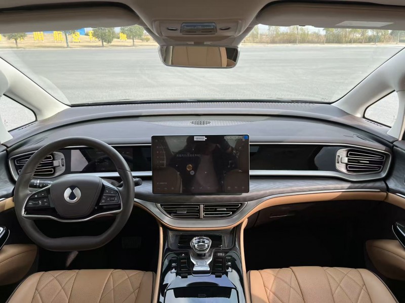 盐城24年腾势D94