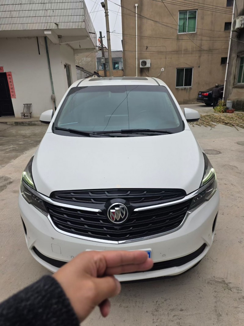 常州20年别克GL81