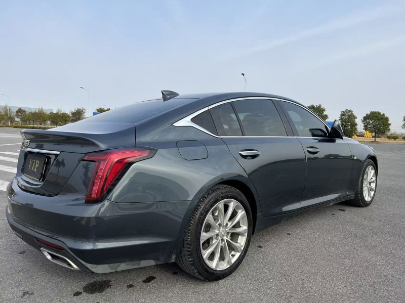 盐城20年凯迪拉克CT58