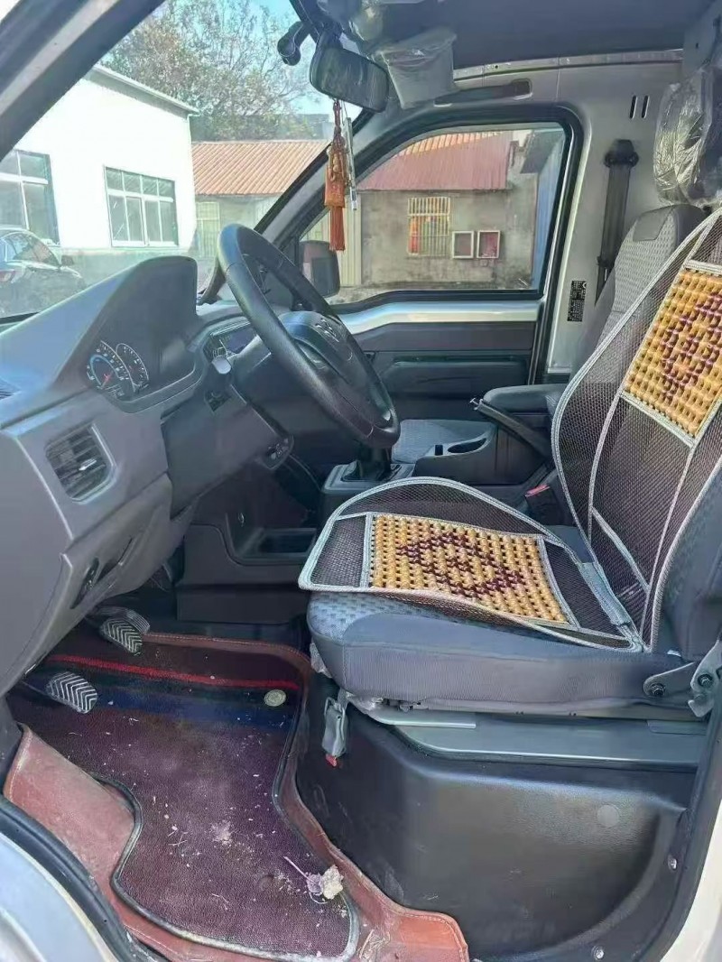 菏泽23年五菱汽车荣光4