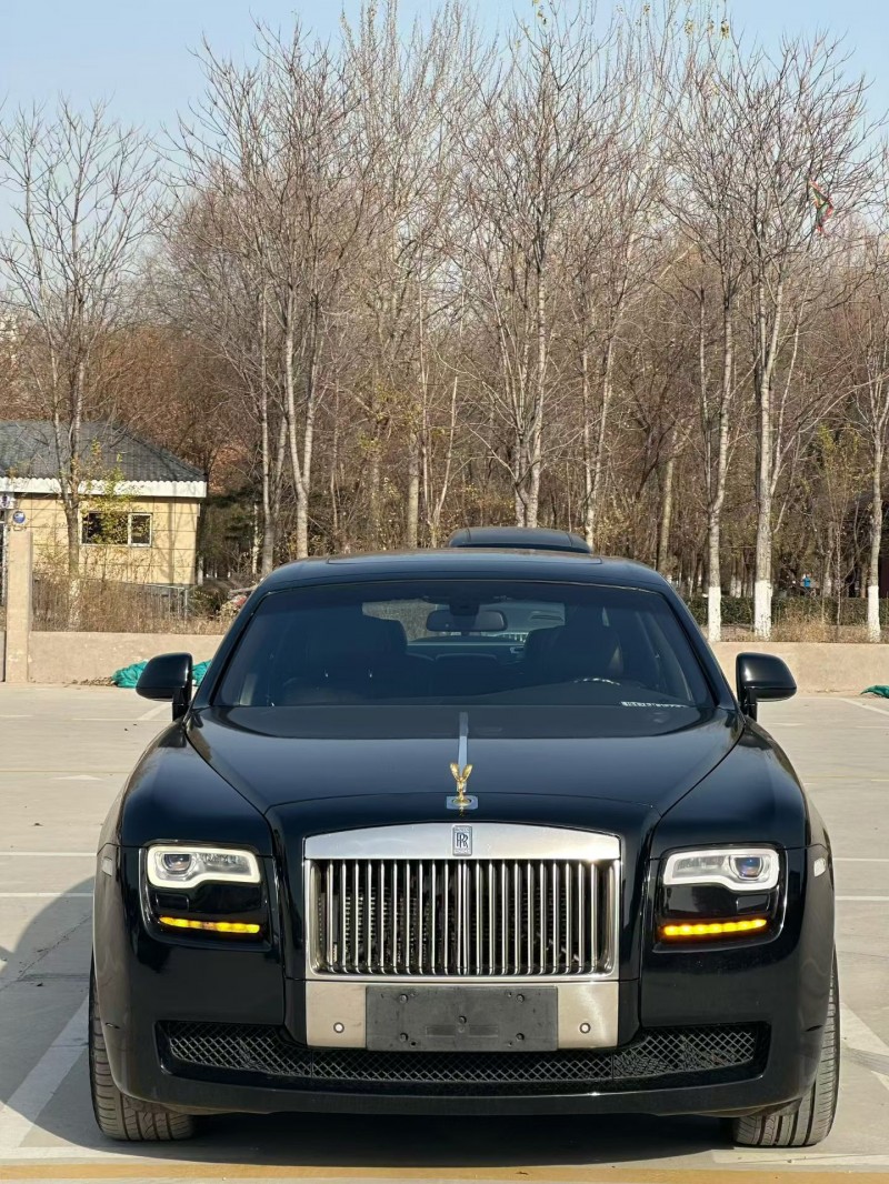 唐山14年劳斯莱斯古斯特1