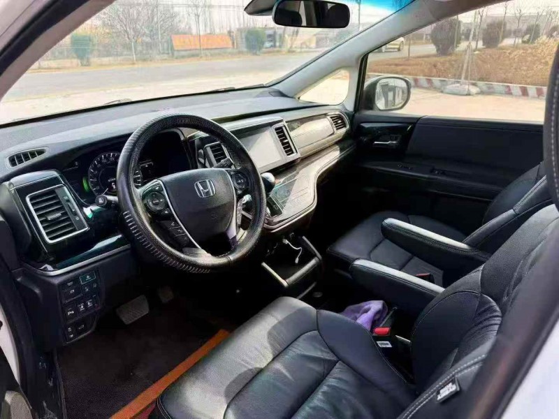 烟台21年本田艾力绅4