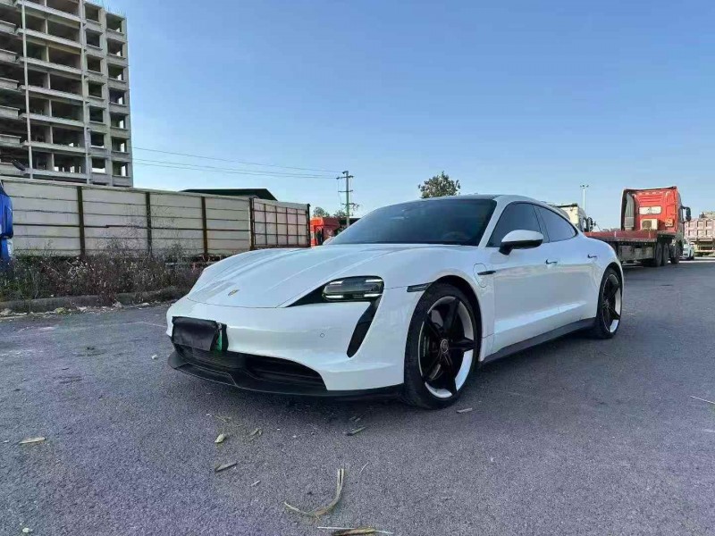 张家口21年保时捷Taycan3