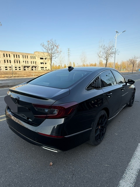 郑州20年本田雅阁7