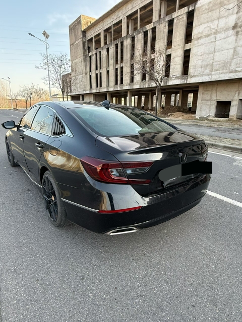 郑州20年本田雅阁9