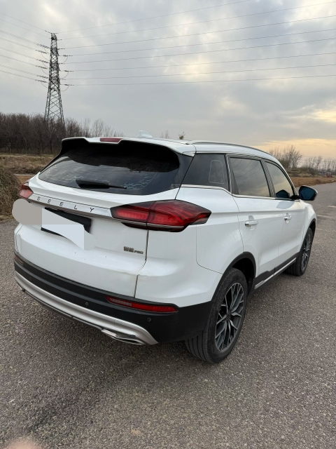 郑州20年吉利博越7