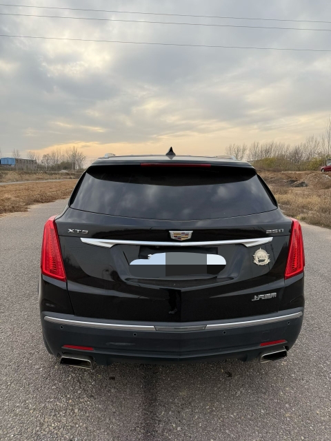 郑州16年凯迪拉克XT56