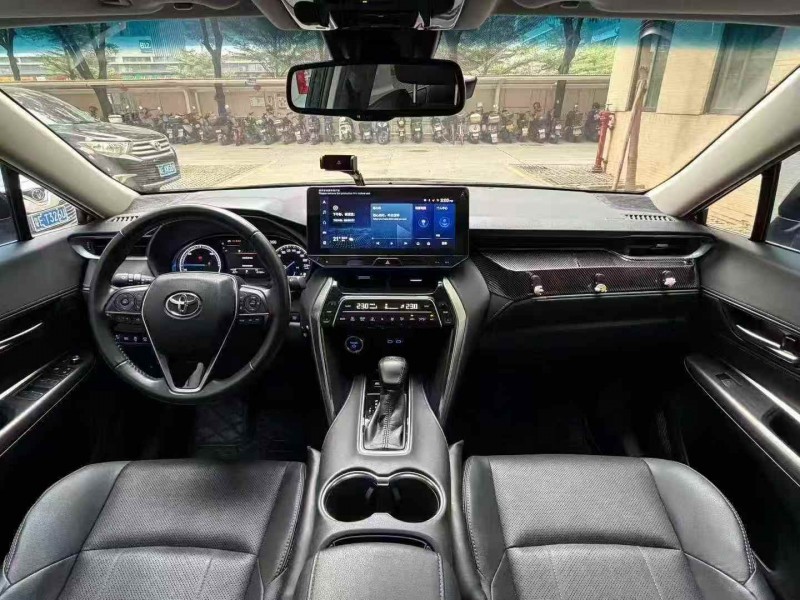 汕头22年丰田凌放7