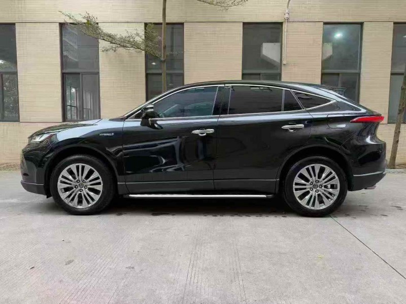 汕头22年丰田凌放8