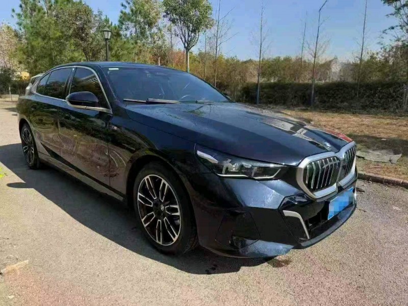 十堰24年宝马5系2