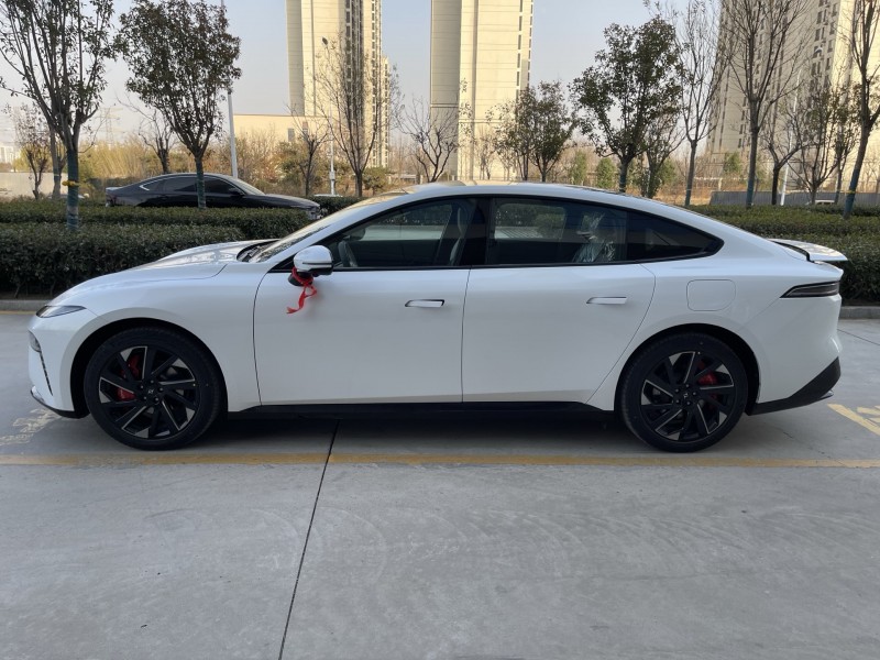 济宁25年东风奕派7