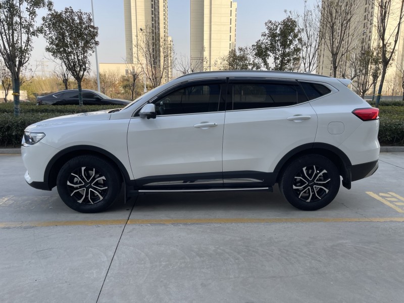 济宁23年哈弗H68