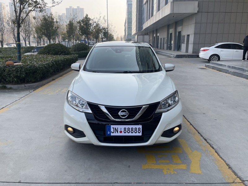 济宁17年日产骐达1