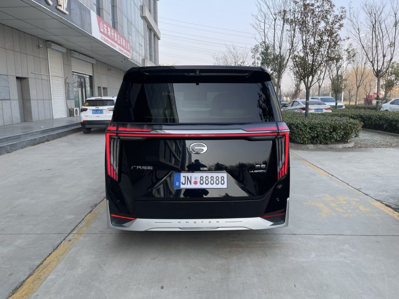 济宁23年传祺M8/GM86