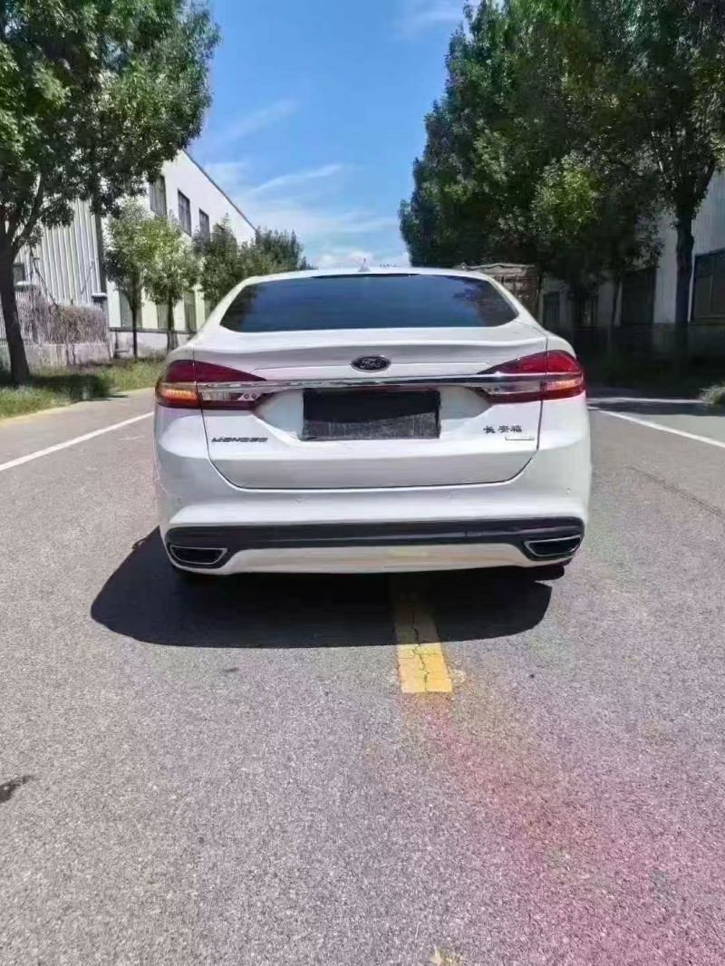 菏泽17年福特蒙迪欧8