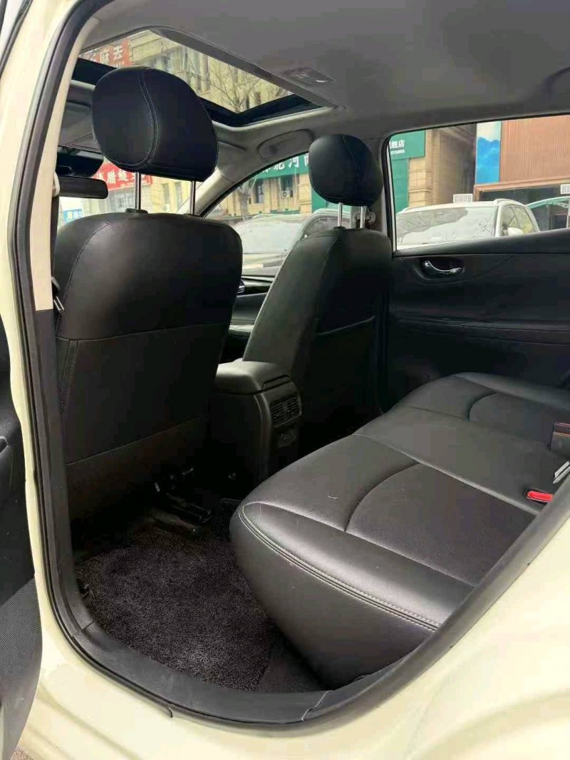 襄阳22年日产骐达6