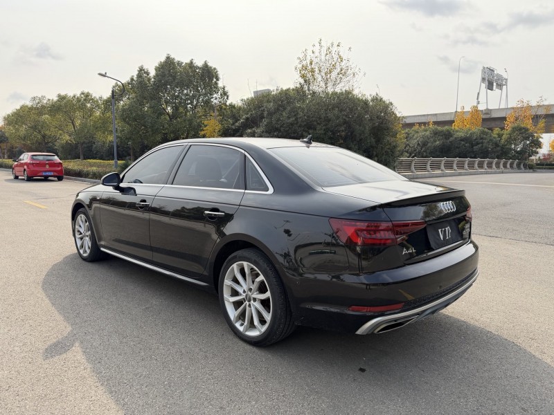 盐城19年奥迪A4L8