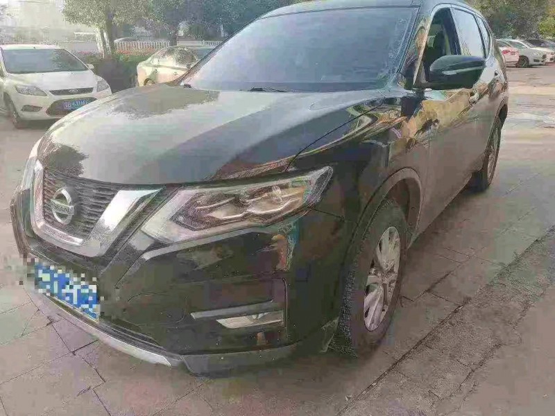 武汉24年日产奇骏3