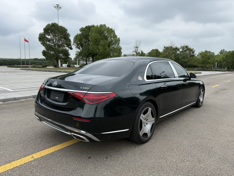 盐城23年奔驰迈巴赫S级7