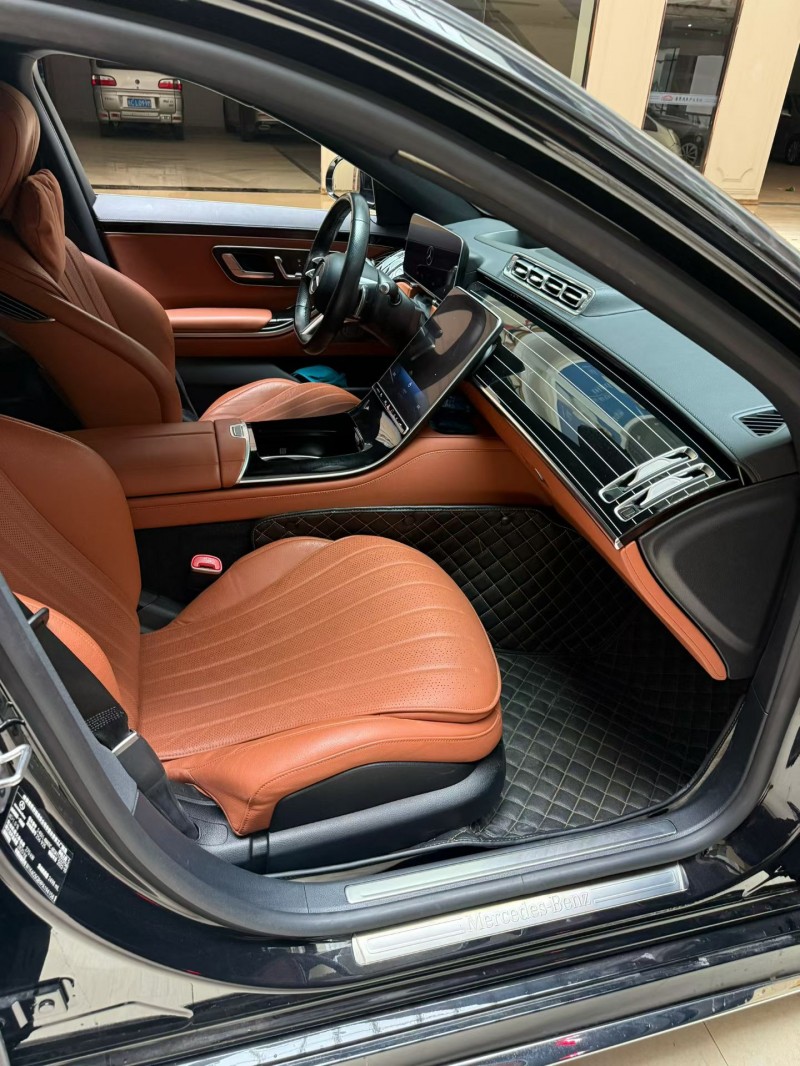 蚌埠23年奔驰迈巴赫S级6