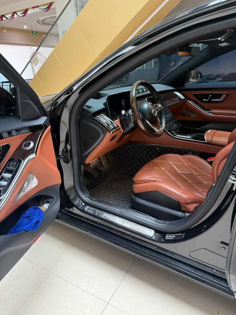 蚌埠21年奔驰迈巴赫S级2