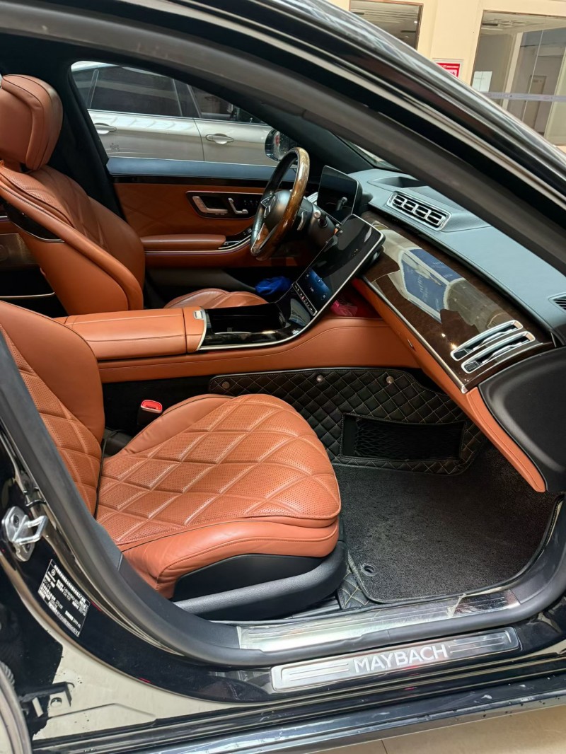 蚌埠21年奔驰迈巴赫S级6