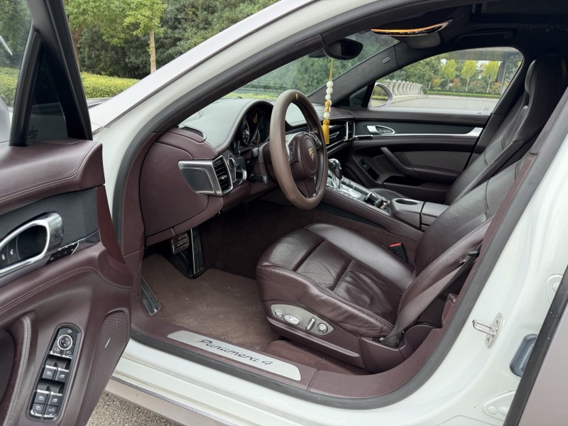 盐城15年保时捷帕拉梅拉5