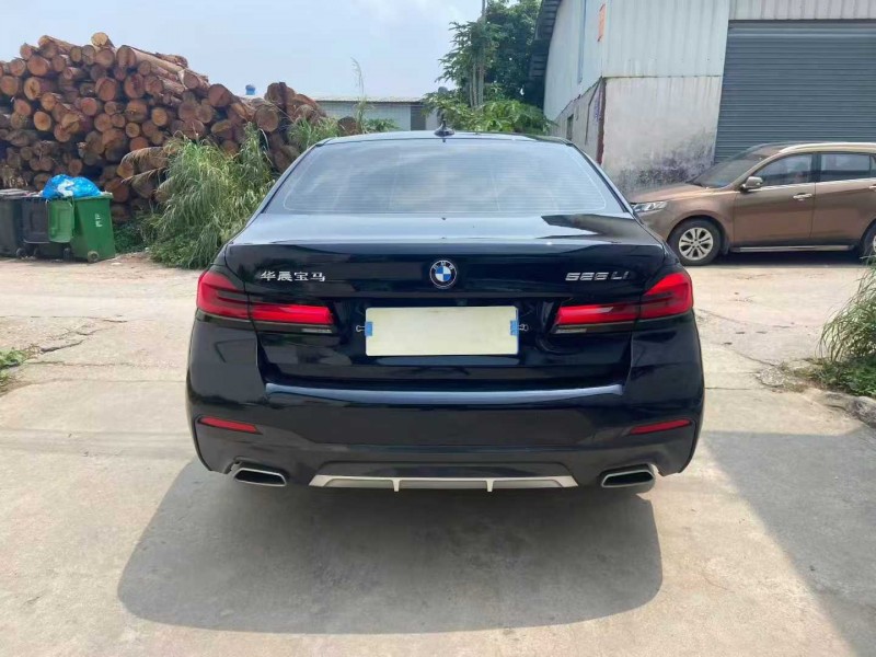 广州23年宝马5系8