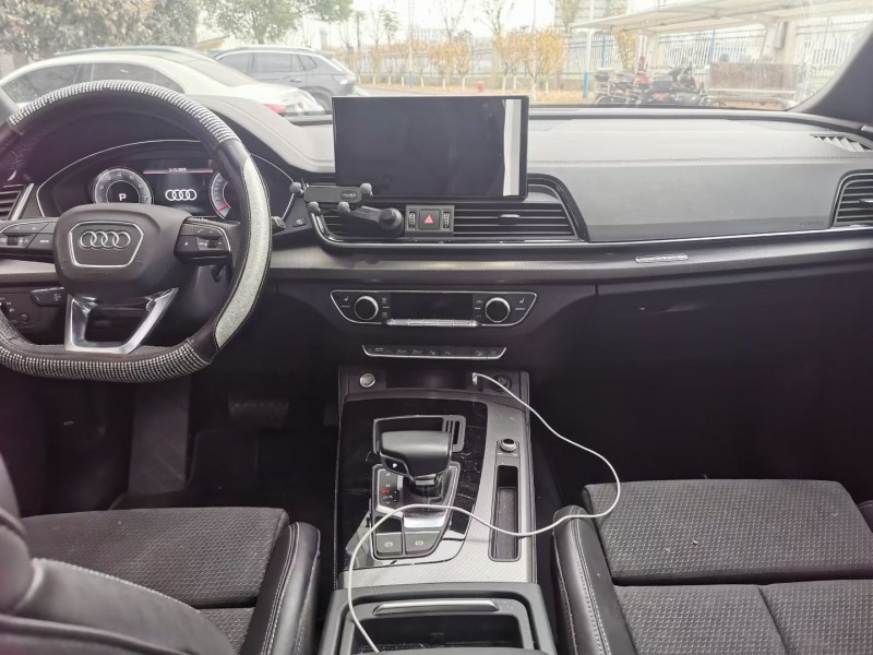 南昌23年奥迪Q54