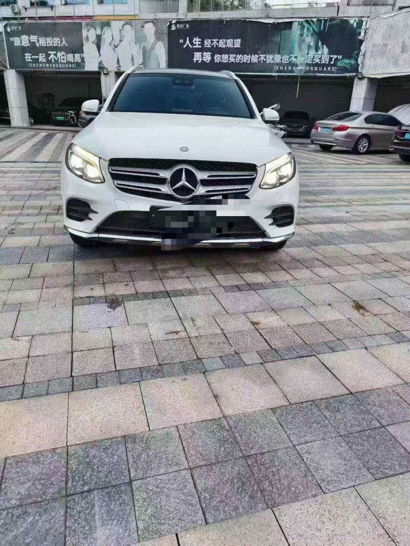 九江17年奔驰GLC1