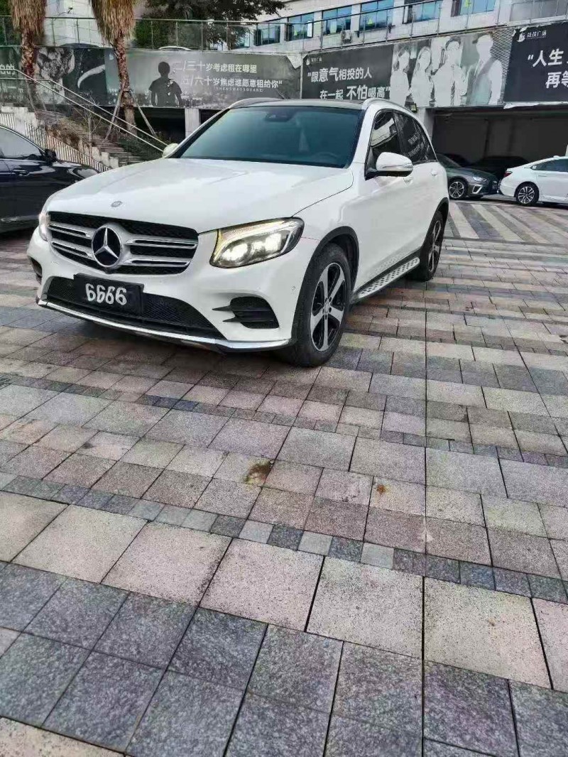九江17年奔驰GLC3