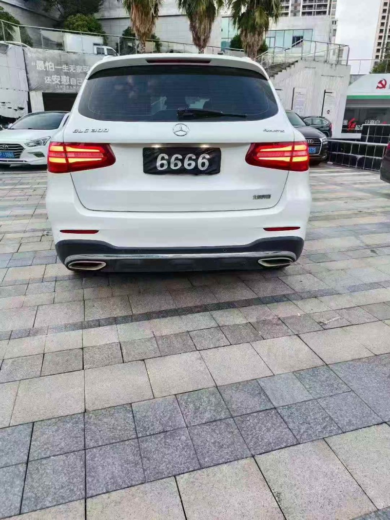 九江17年奔驰GLC6