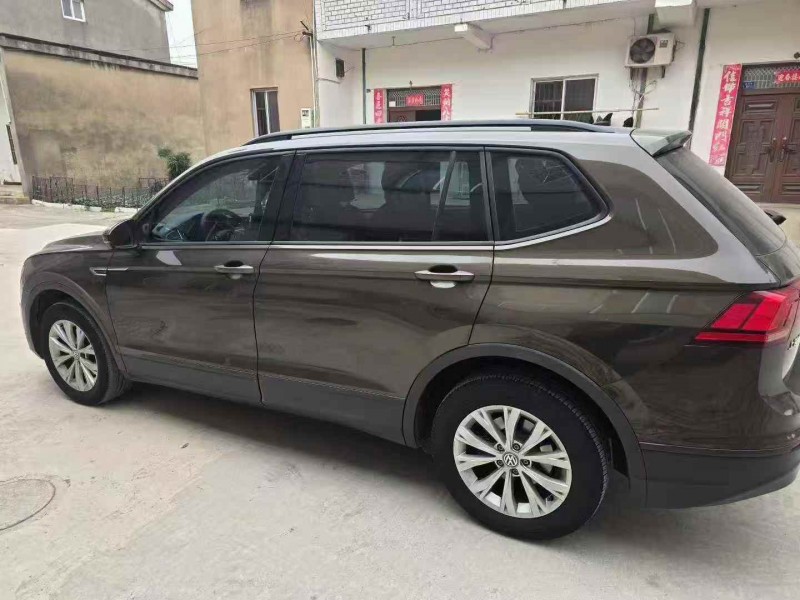 苏州18年大众途锐7