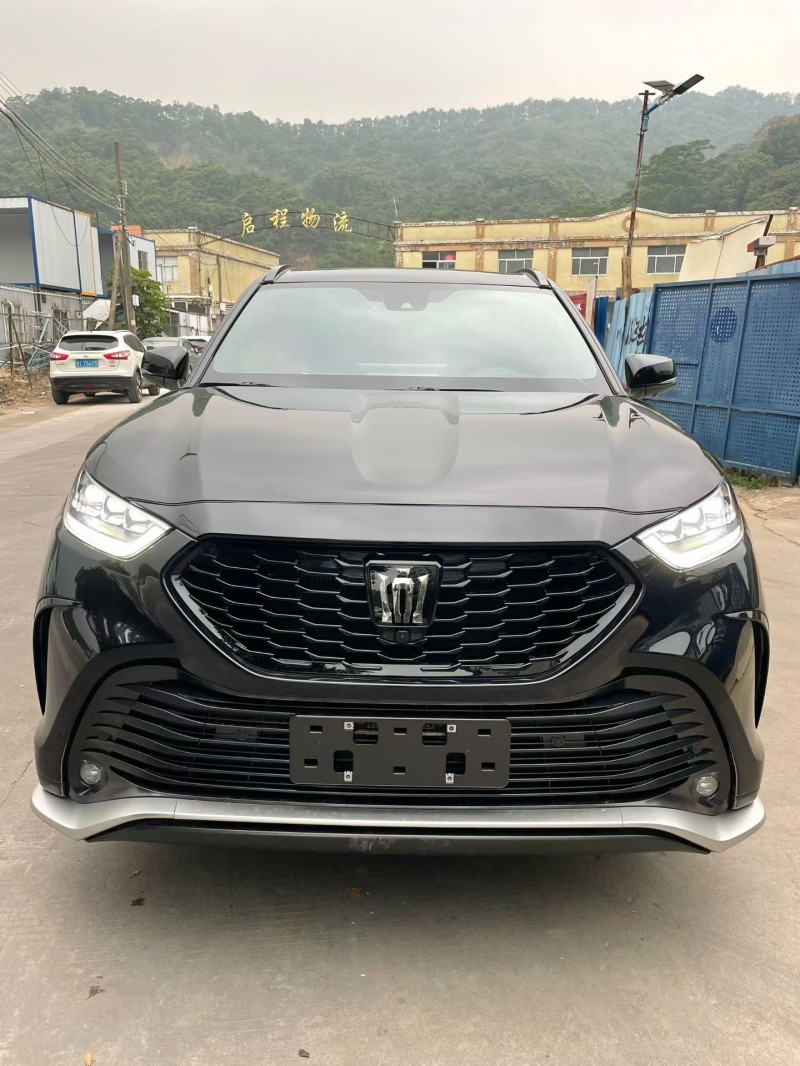 中山25年丰田皇冠1