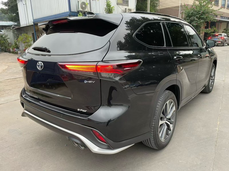 中山25年丰田皇冠4