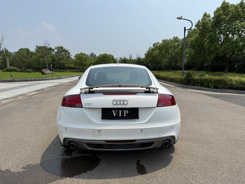 盐城13年奥迪TT9