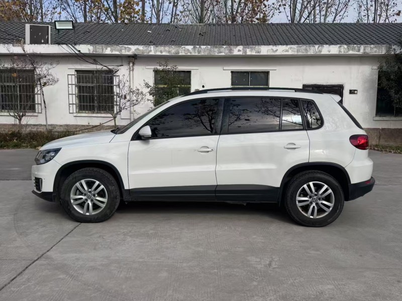 郑州16年大众途观6