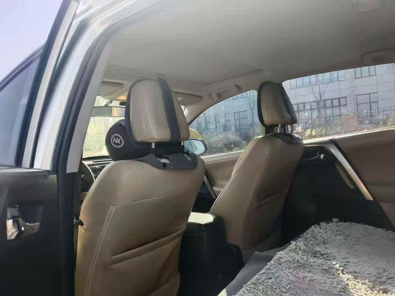 潍坊14年丰田RAV4荣放4