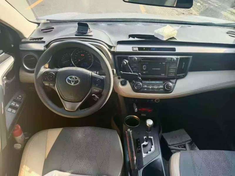 潍坊14年丰田RAV4荣放6