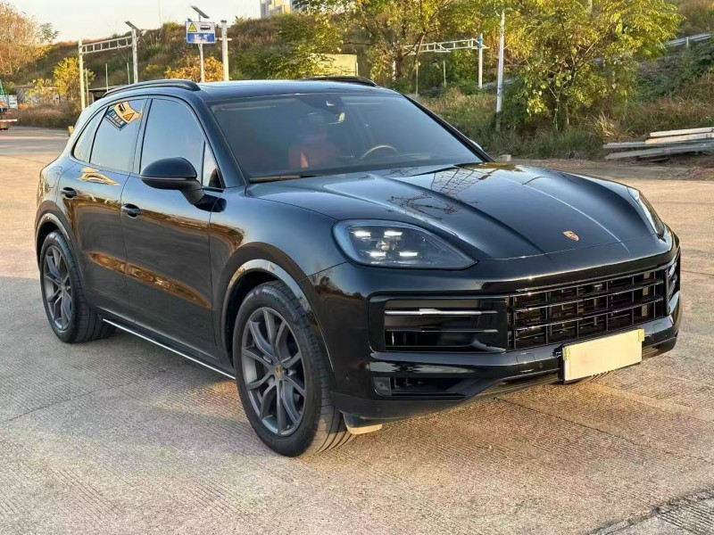 徐州24年保时捷卡宴4