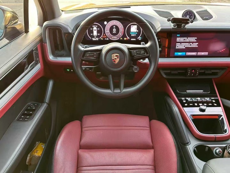 徐州24年保时捷卡宴6