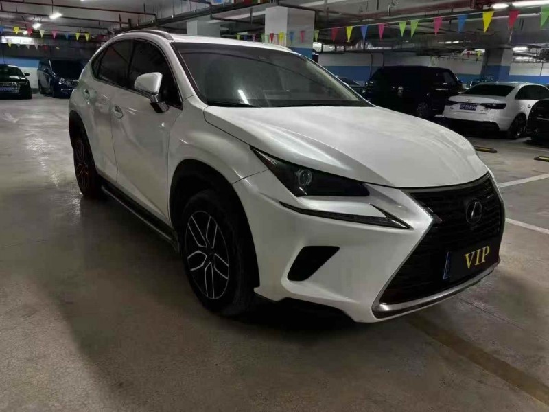 苏州18年雷克萨斯NX2