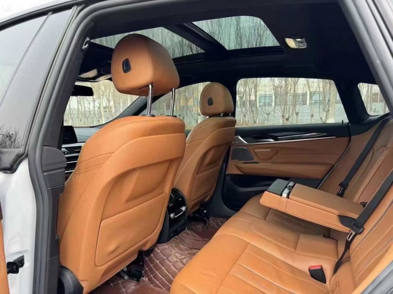 天津19年宝马6系9