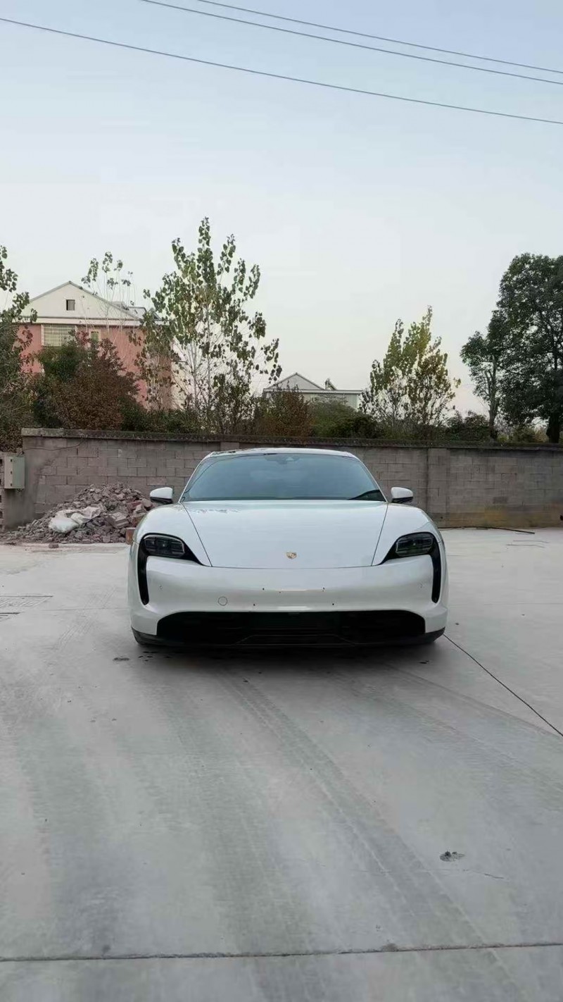 广州20年保时捷Taycan1