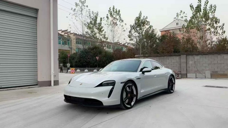 广州20年保时捷Taycan2