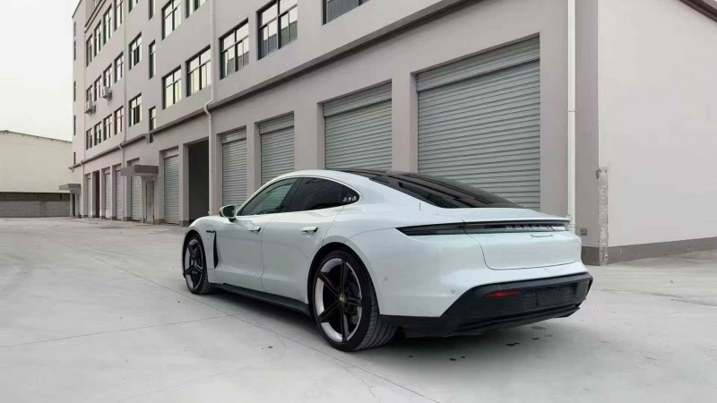 广州20年保时捷Taycan5