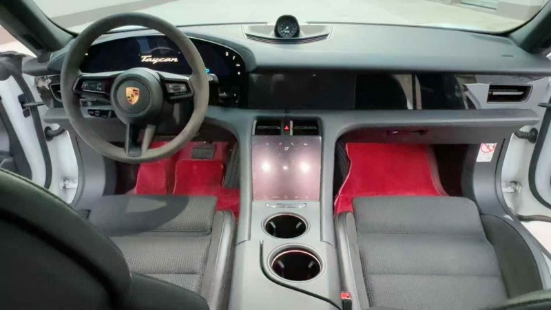 广州20年保时捷Taycan7