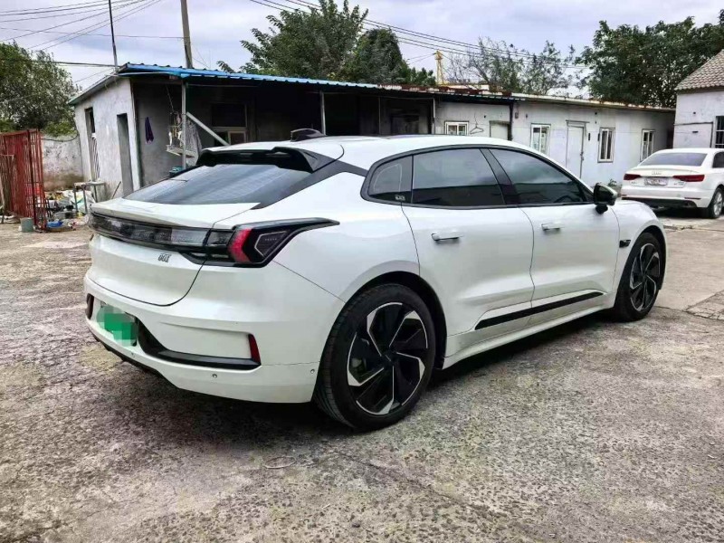 常州23年极氪汽车0017